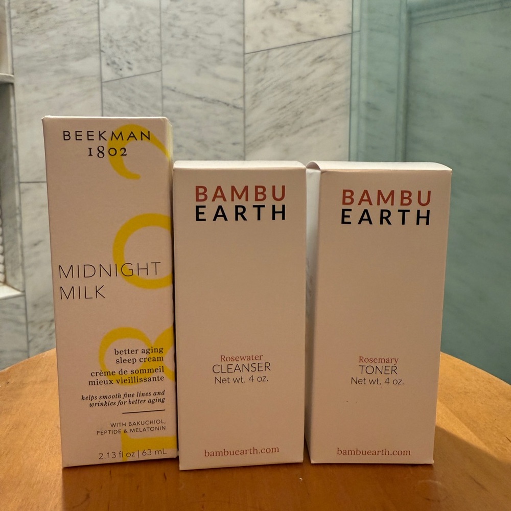 Beekman 1802 Midnight Milk Sleep Cream and Bambú Earth Bundle